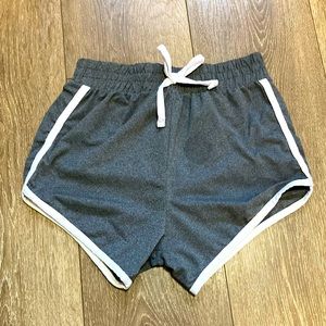 Shorts / grey